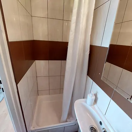 Pokoje Goscinne Na Klifie Homestay