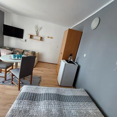 Pokoje Goscinne Na Klifie Homestay