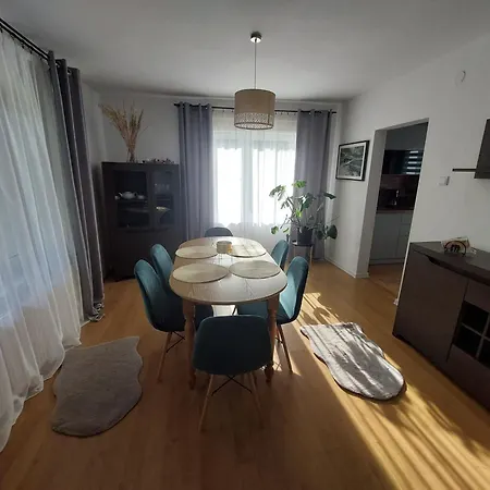 Goscinne Na Klifie *