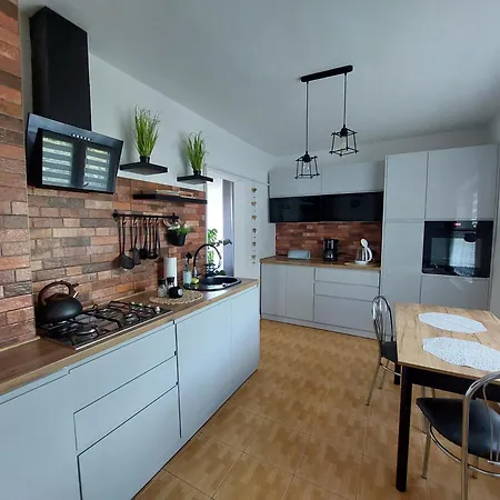 Goscinne Na Klifie 홈스테이 Jastrzębia Góra