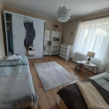 Pokoje Goscinne Na Klifie Homestay