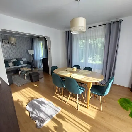 Goscinne Na Klifie 홈스테이 Jastrzębia Góra