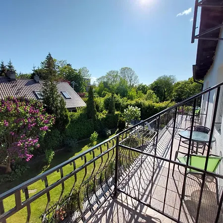 Goscinne Na Klifie 홈스테이 Jastrzębia Góra