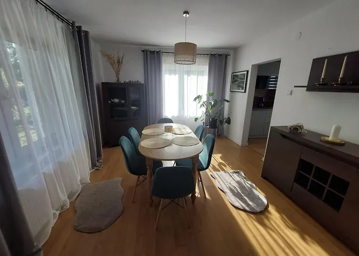 Goscinne Na Klifie *