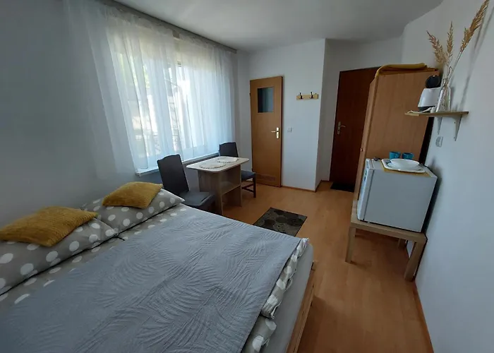 Goscinne Na Klifie * Jastrzębia Góra